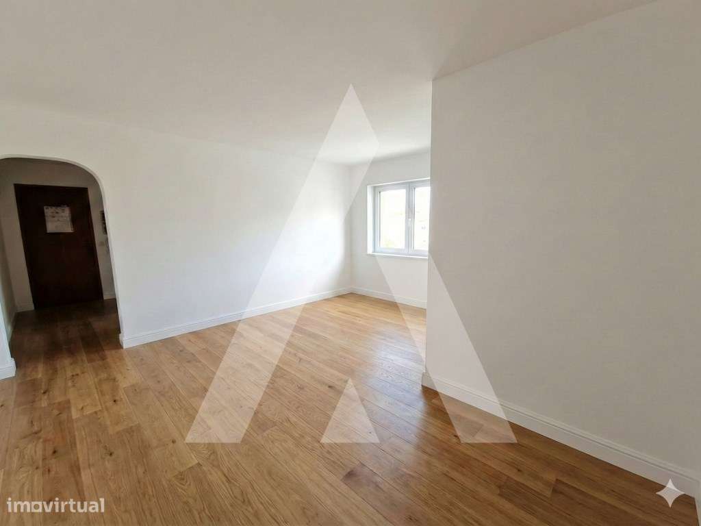 T3 Totalmente Renovado em Santiago - Excelente Oportunidade de Inve... - Grande imagem: 2/14