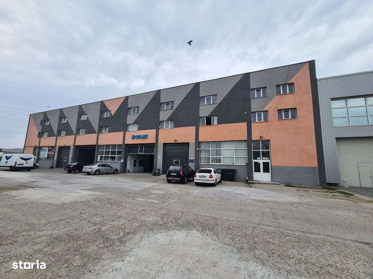 Spatiu comercial mixt 440 mp, Zona Comat- Bacau - Imagine principală: 1/6