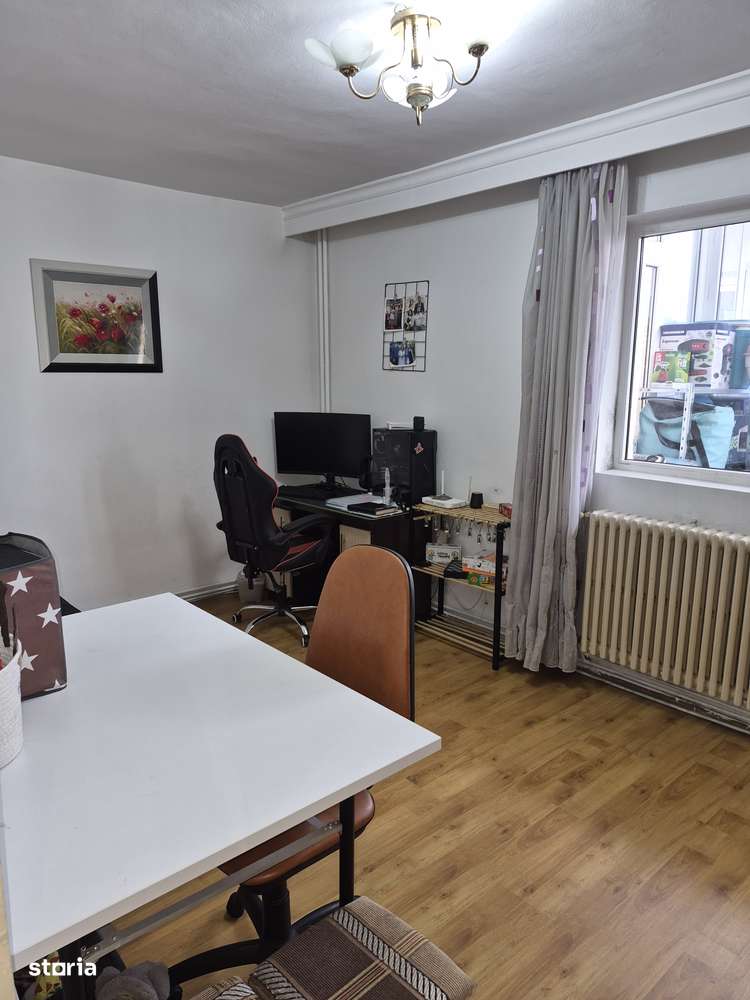 Apartament 2 camere decomandat zona Pacurari-8