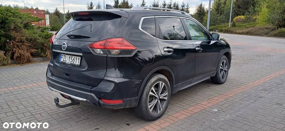 Nissan X-Trail 1.7 dCi N-Connecta 2WD Xtronic - 13