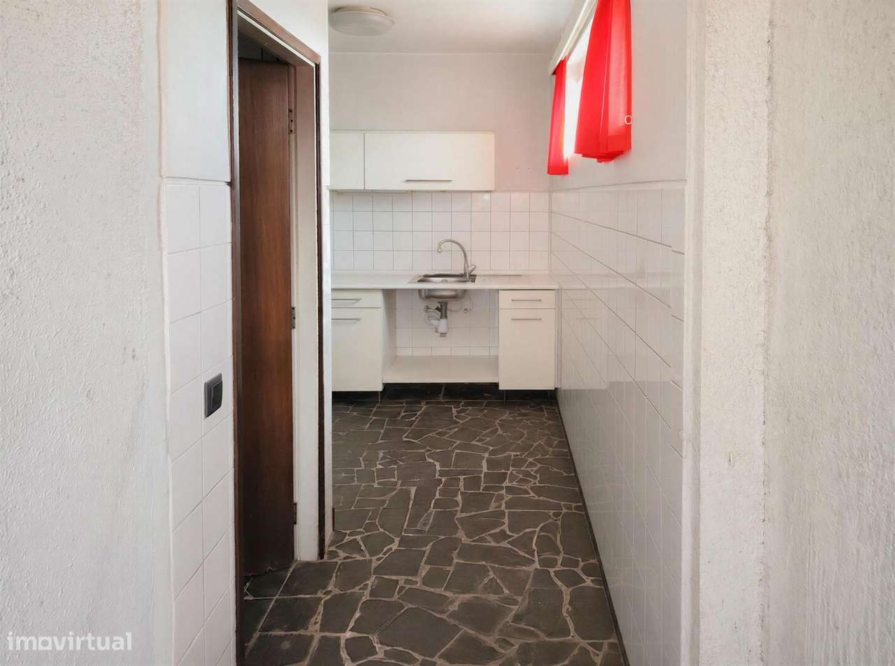 Apartamento Exclusivo T3+1 no 17.º Andar com Vista Panorâmica...-18