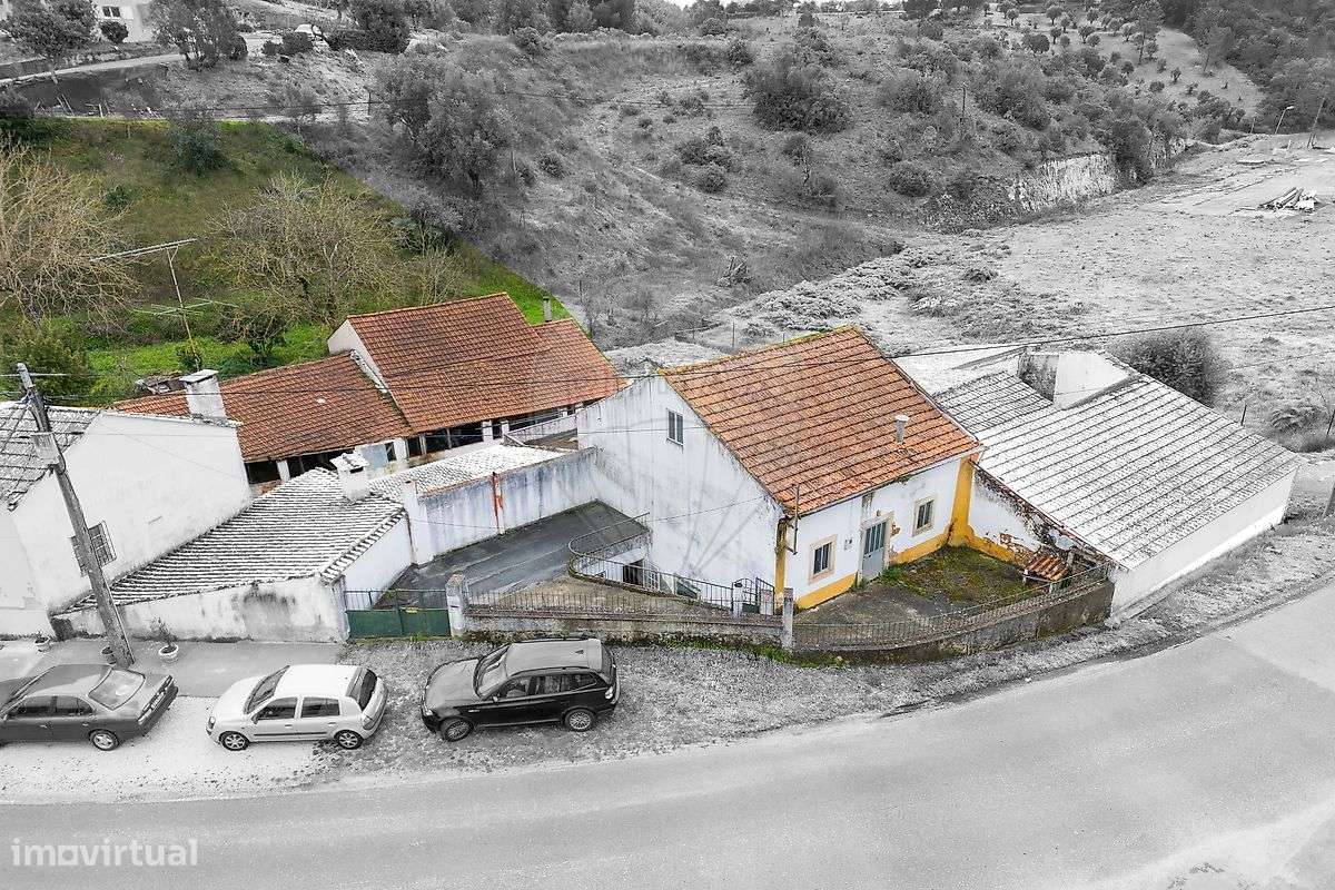 Moradia T5 para venda - Grande imagem: 2/48