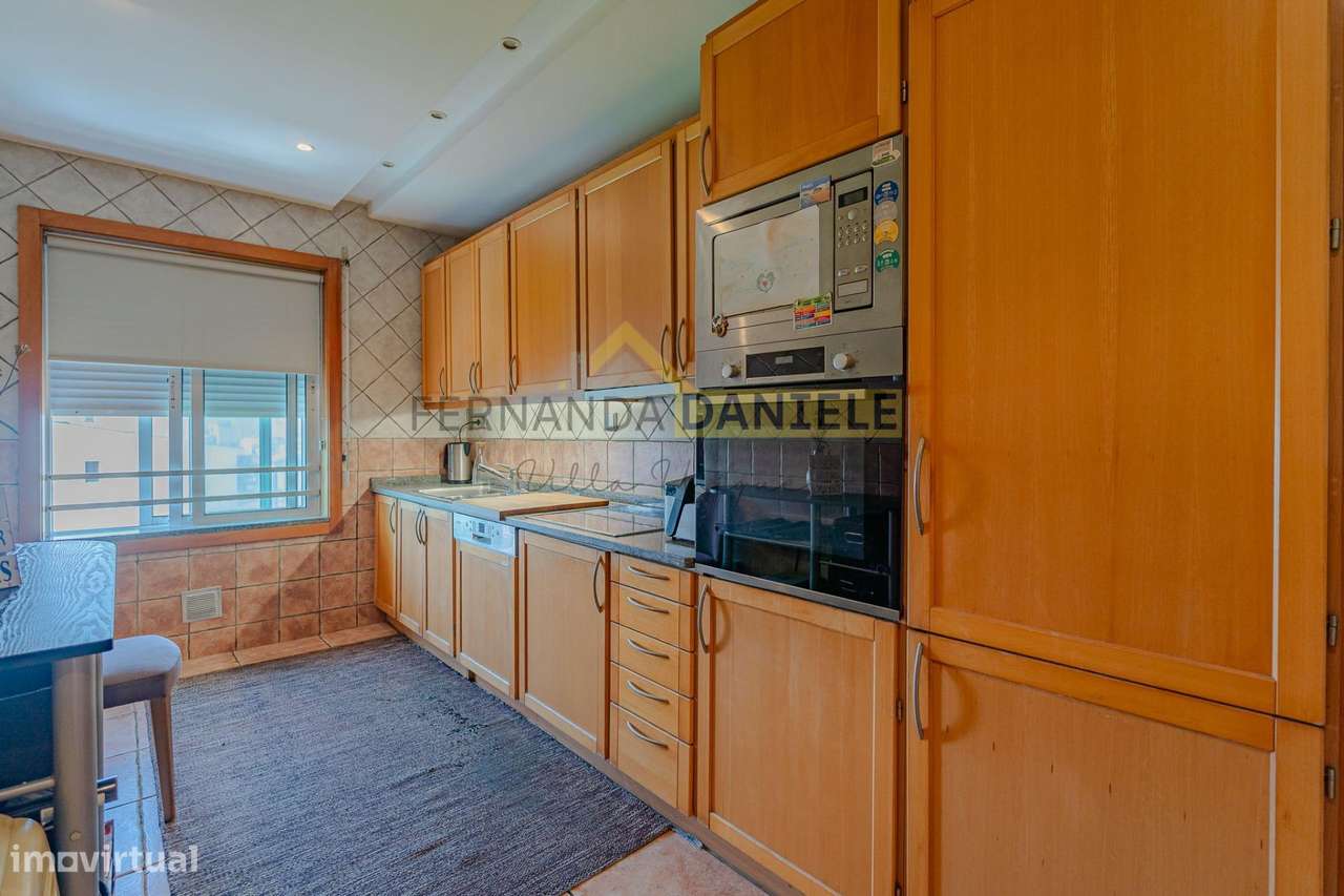 Apartamento T3 com Varanda e Suíte – 5 Minutos da Praia de Esmoriz-16