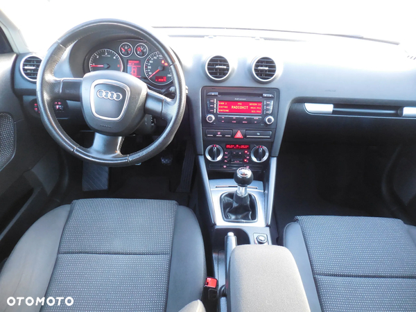 Audi A3 2.0 TDI Ambiente - 15