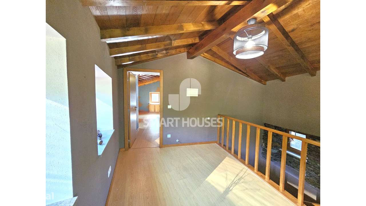 Moradia T3 Caratão c/ terreno junto rio-29