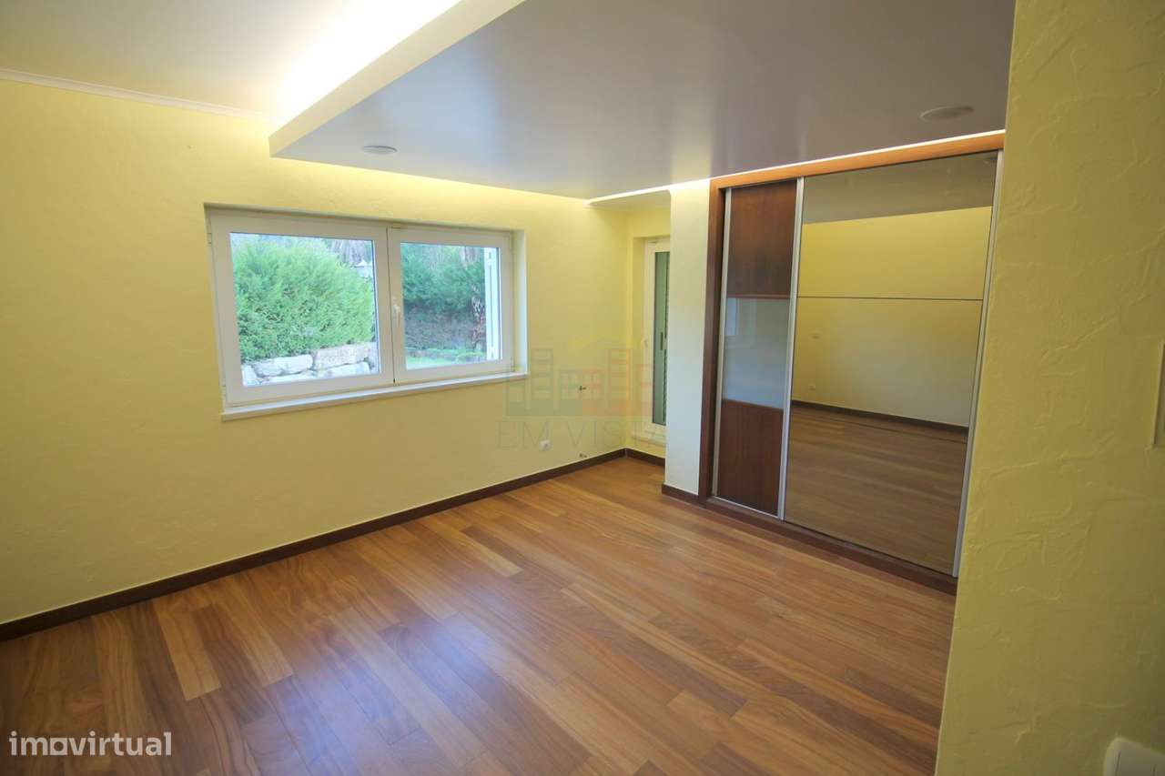 Vivenda de Luxo com Piscina Belas-43