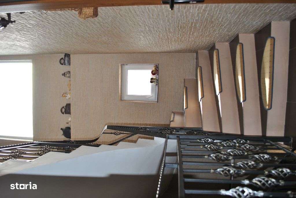 Casa de vanzare Brasov - Imagine principală: 5/13