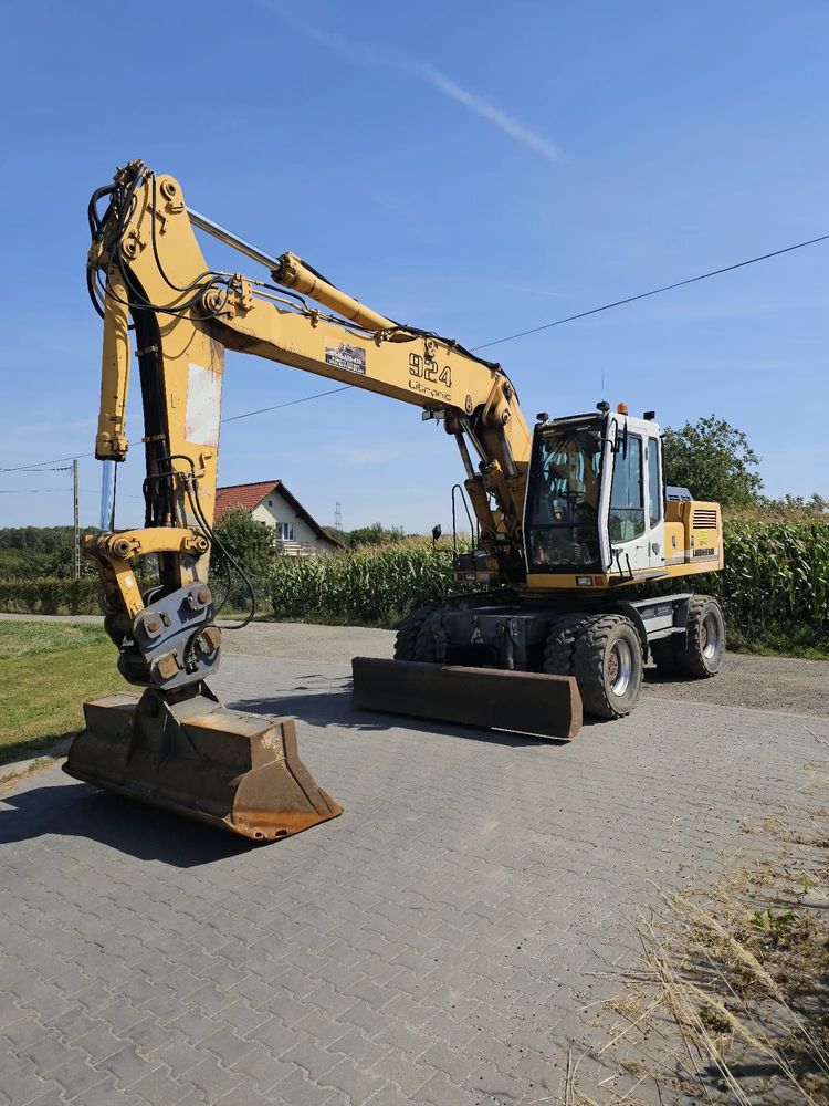 Liebherr 924 2000