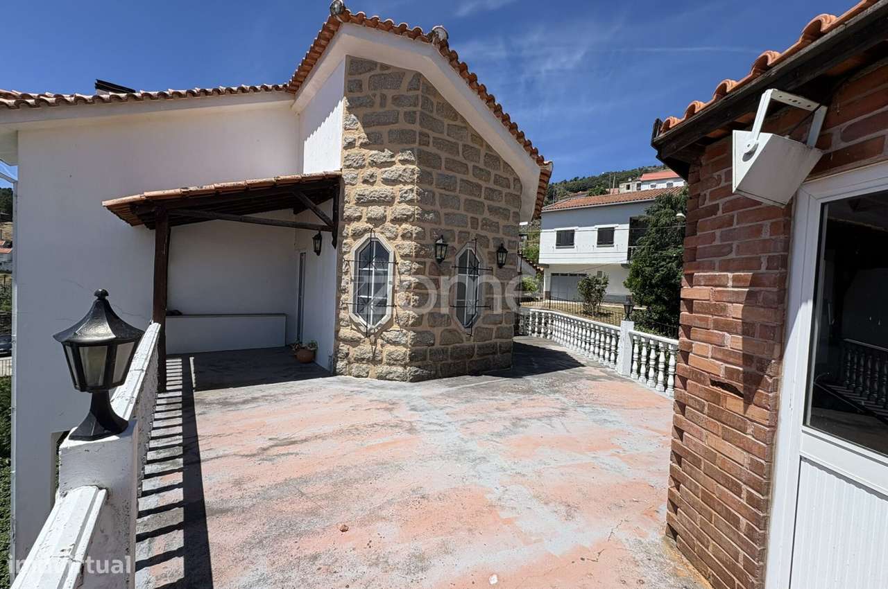 Moradia T3 + 5 para venda - Covilhã-55