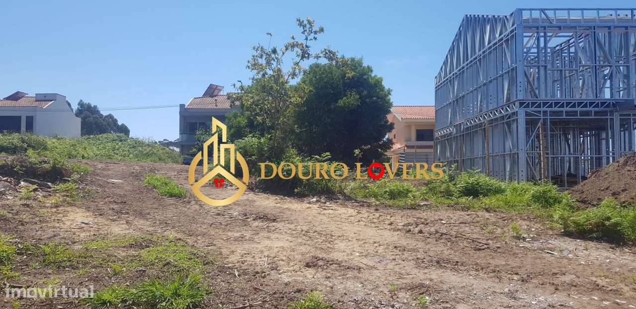 Terreno Urbano para Moradia | 3 Frentes - | A 1,5 km da Praia de... - Grande imagem: 4/7