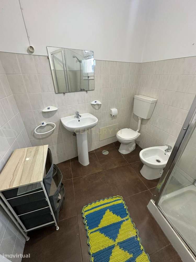 Moradia T3 na Zona Histórica de Coimbra-18