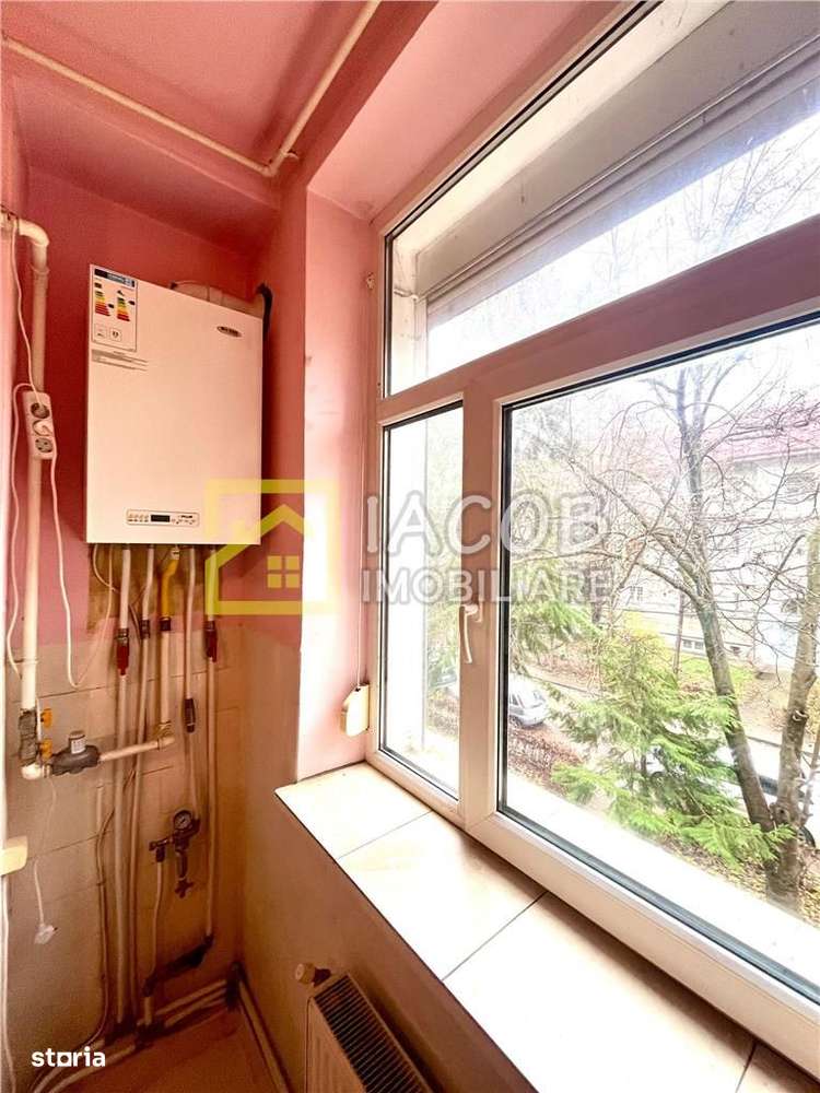 Apartament 2 CD, zona Aviatorilor, etaj 1, Bacau-7