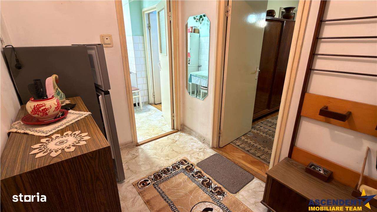 FILM 3D! Refugiu urban,decomandat, farmec autentic,balcon spatios,Damb - Imagine principală: 5/16