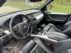 BMW X5 4.8i xDrive - 11