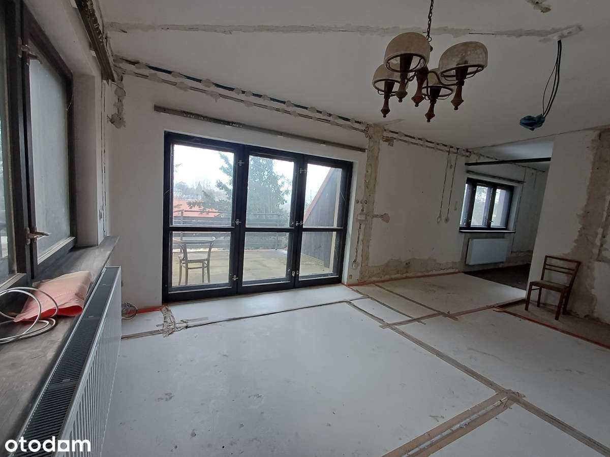 Na sprzedaż dom wolnostojący w znakomitej lokalizacji-9