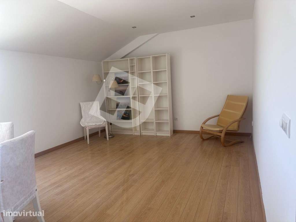 Apartamento T2 com Terraços - Aveiro /Glória-7