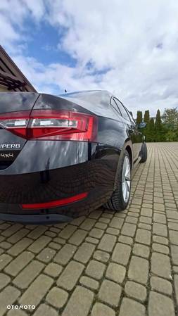 Skoda Superb 2.0 TDI 4x4 Style DSG - 22