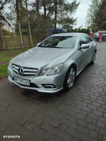 Mercedes-Benz Klasa E 250 CGI BlueEffICIENCY - 7