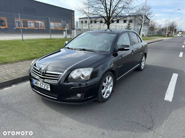 Toyota Avensis 2.0 VVT-i Sol - 1