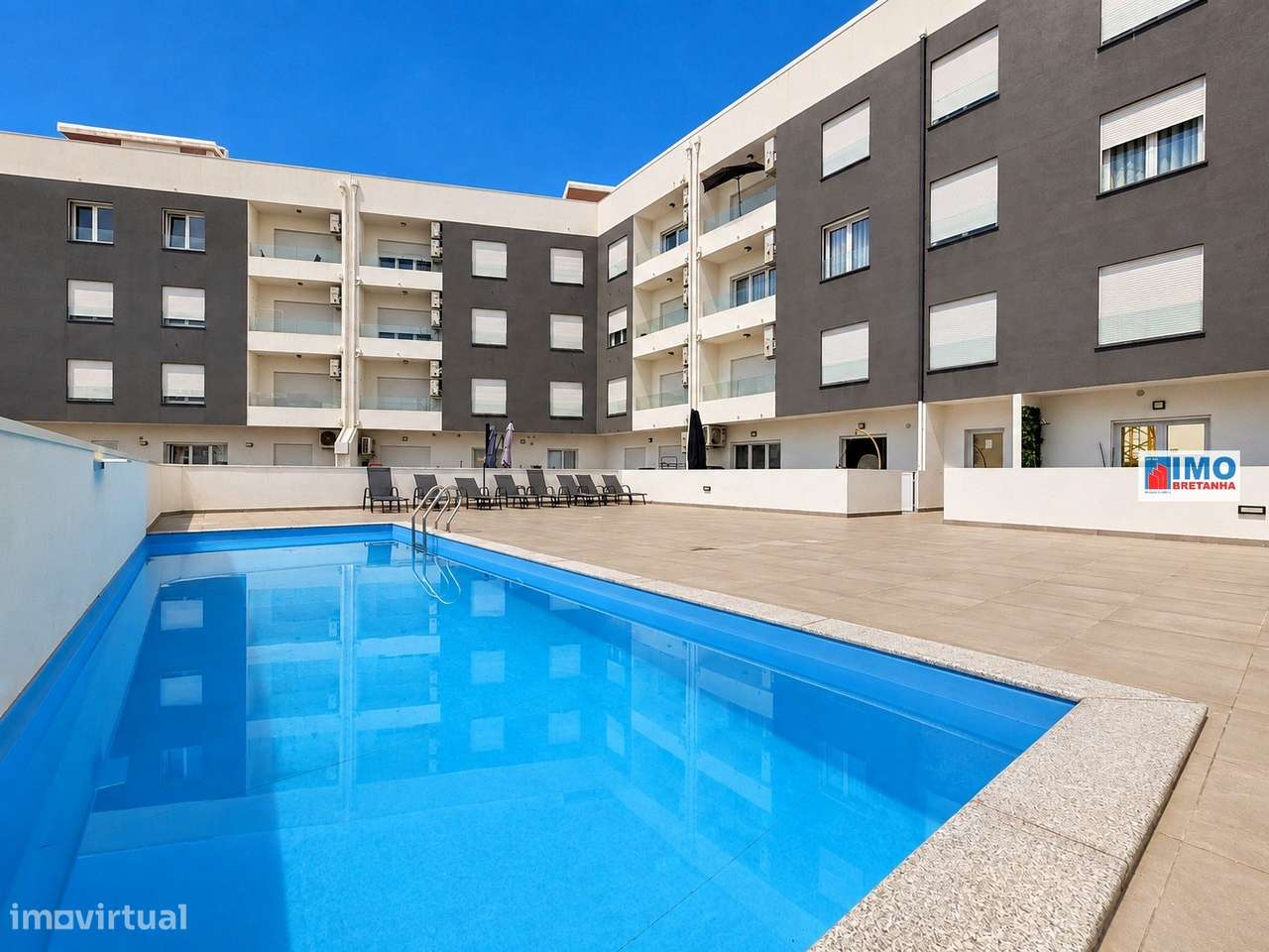 T2 com Terraço, Piscina e Garagem Dupla | Quinta da Carapalha-9