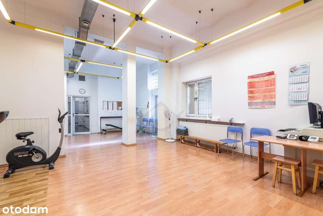 Lokal usługowy - PARKING - ul. Wróblewskiego - Stare Miasto-1