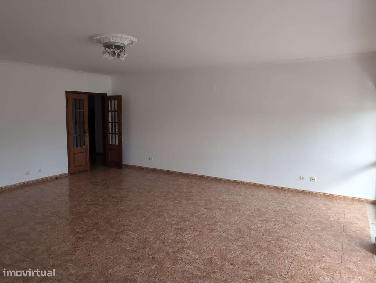 Apartamento T3 com Parqueamento em Benavente-7