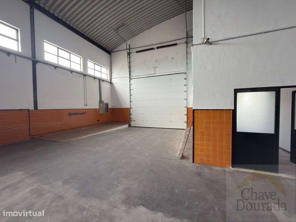 Dois armazéns - Taveiro-13