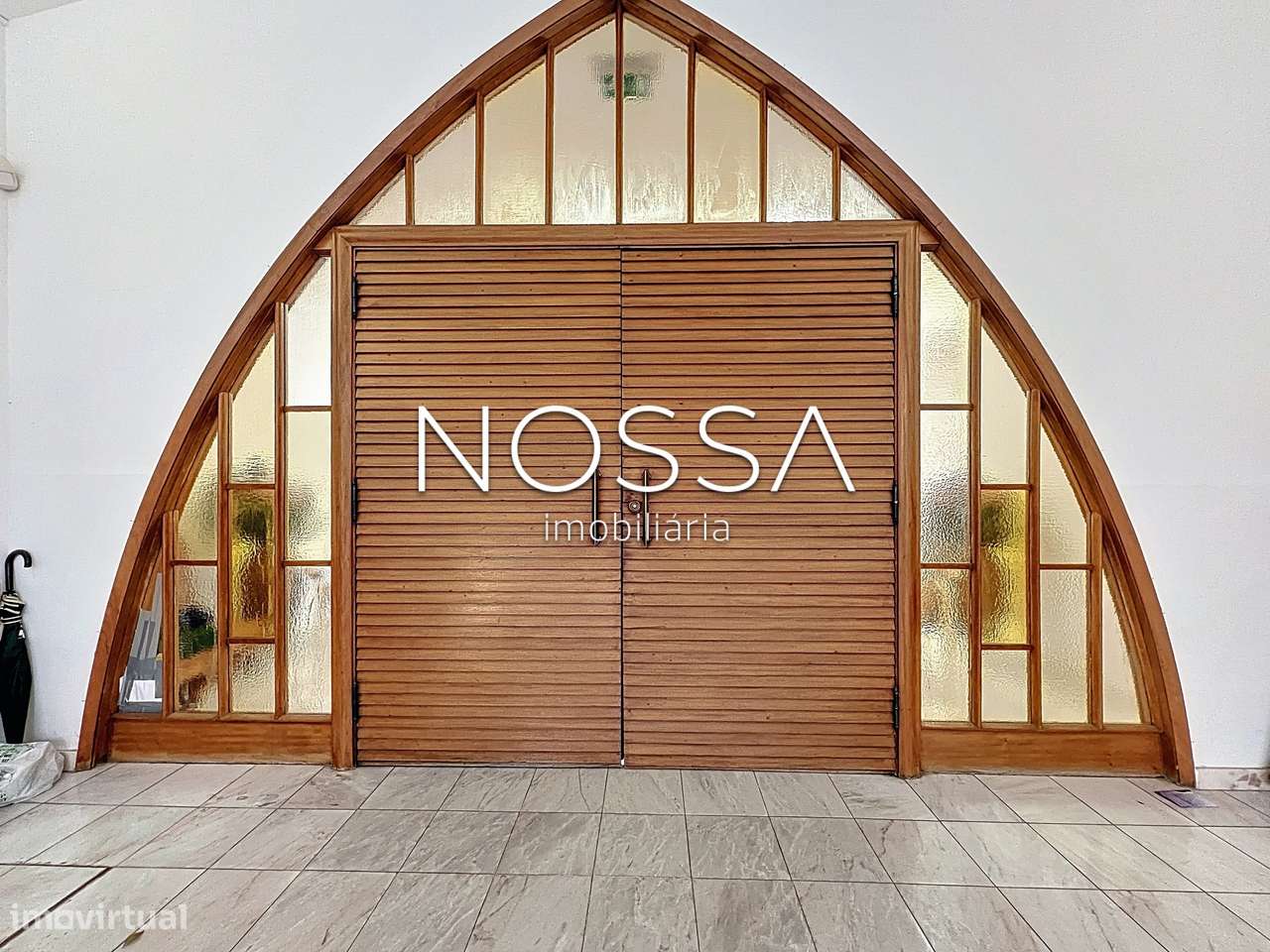 Espaço Comercial  p/ Remodelar | Filipe Folque – Av. Novas-11