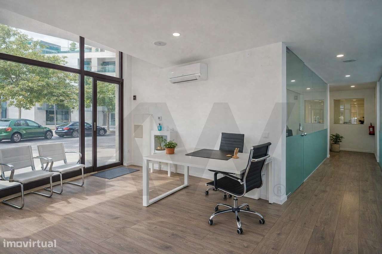 Centro de Escritórios Moderno com Rendimento | Urbanização Terraços da - Grande imagem: 3/11