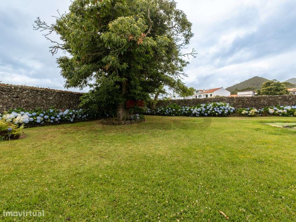 Moradia Térrea Isolada - Pico da Pedra-38