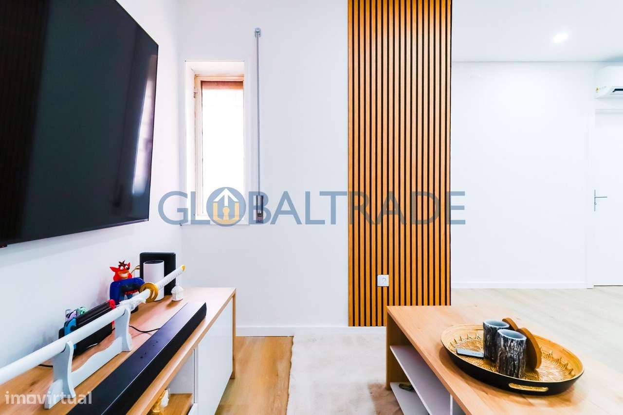 Andar Moradia T3 Renovado & Equipada – Baguim do Monte - Grande imagem: 2/54