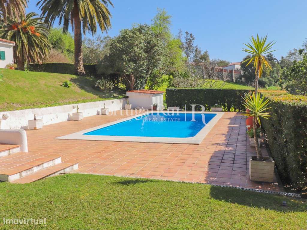 Quintinha com várias habitações em Vila Franca de Xira-49