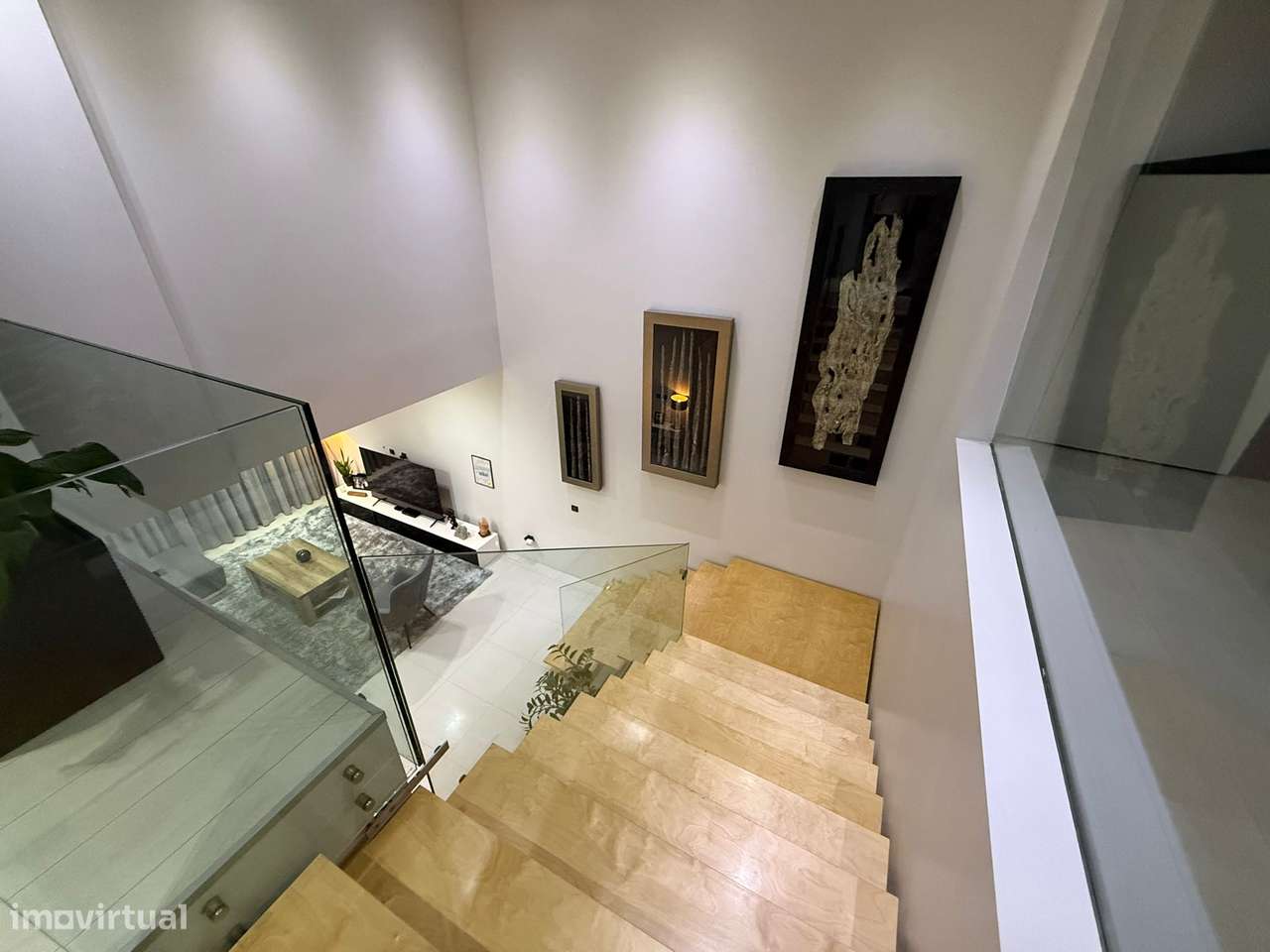 Moradia T4+1 moderna em Ílhavo.-14