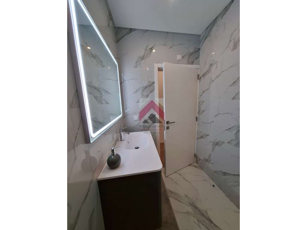 Moradia T3+1 Moderna luxuosa em Cacia-48