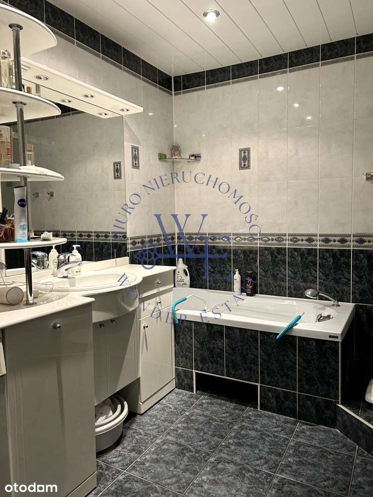 Przestronne, rozkładowe mieszkanie trzypokojowe-12