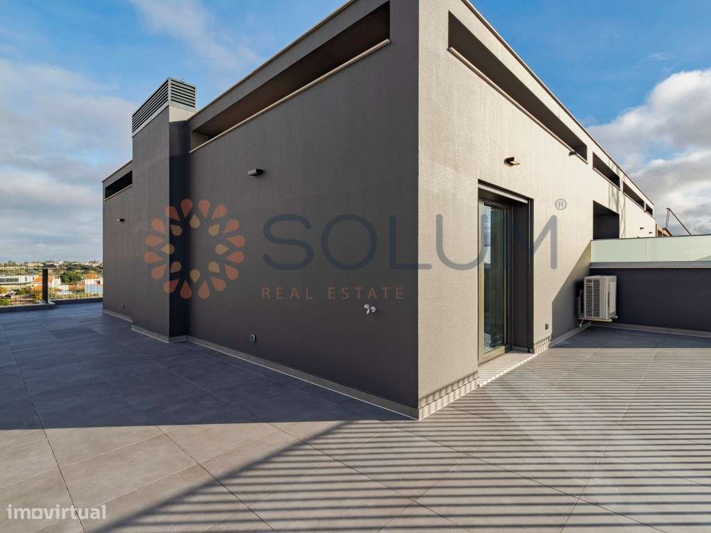 Duplex T2 novo, com grande terraço - Montijo-16