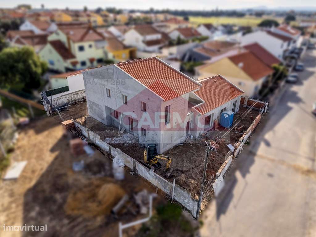 Moradia Isolada NOVA T5 - (Oferta de Escritura!) - Grande imagem: 2/60