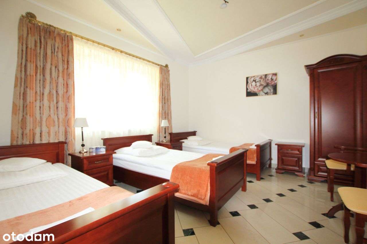 700 m2 na hotel, SPA, klinikę itp. 7 km od Pałacu Kultury, Praga Płd. - Pełny obrazek: 4/11