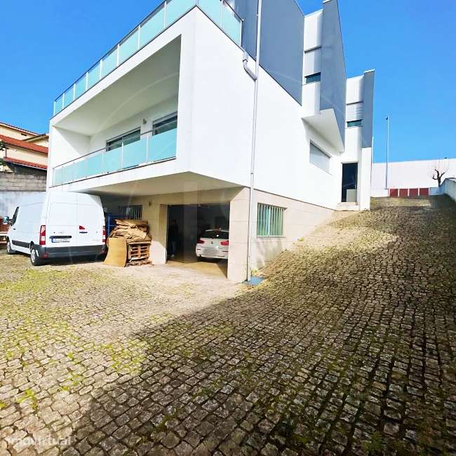 Moradia | Moreira de Cónegos, Guimarães-42