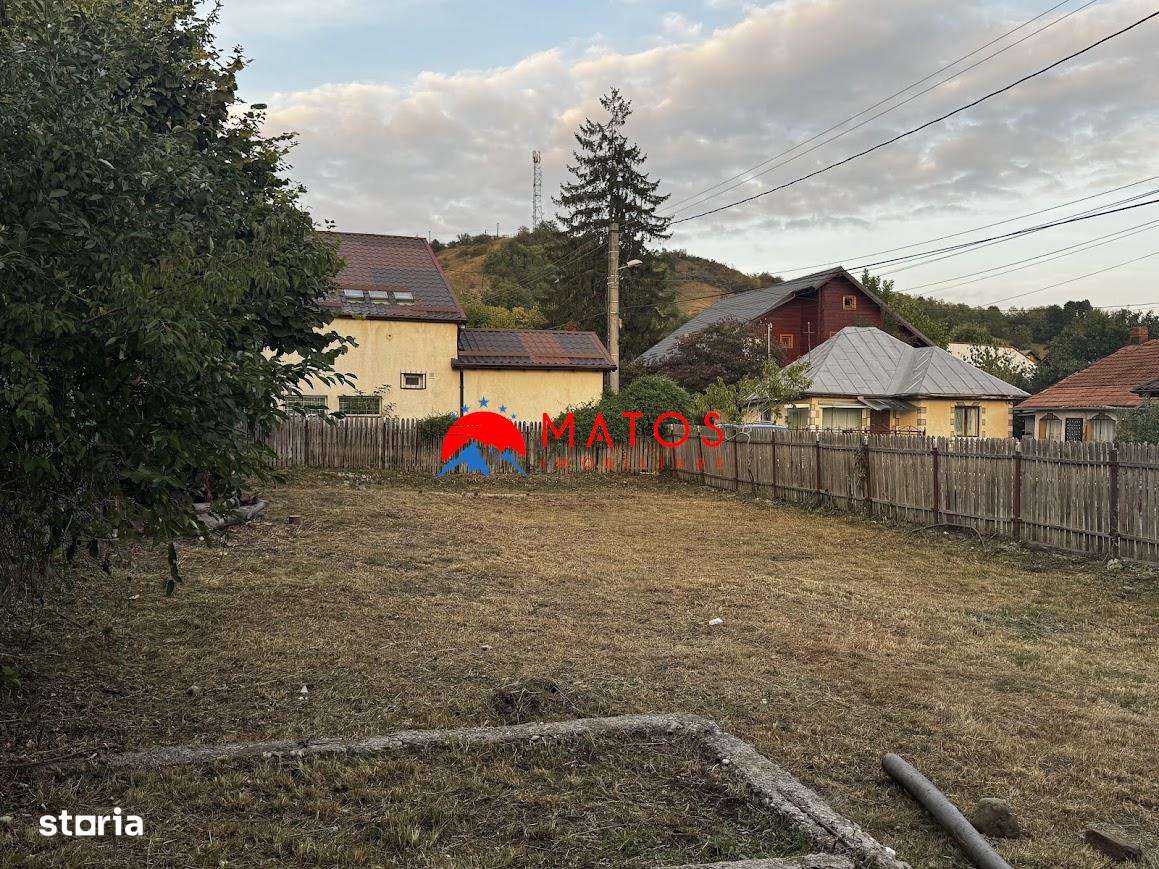 Teren intravilan 393 mp de vânzare Câmpina, Muscel | 0% comision - Imagine principală: 1/9