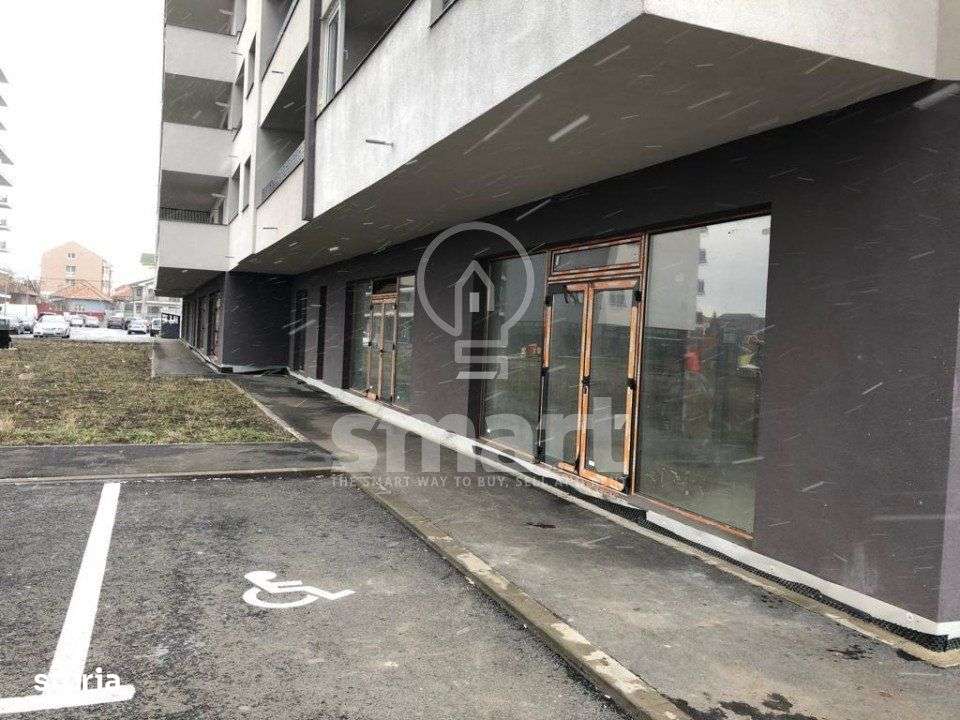 Spatiu comercial , parter de bloc nou, vitrina generoasa - Imagine principală: 4/6