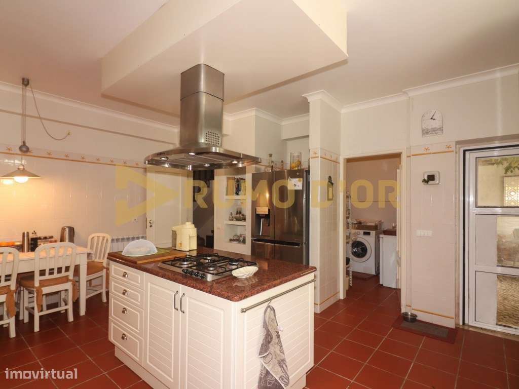 Moradia T4 Mossorovia -Alenquer - Grande imagem: 4/50