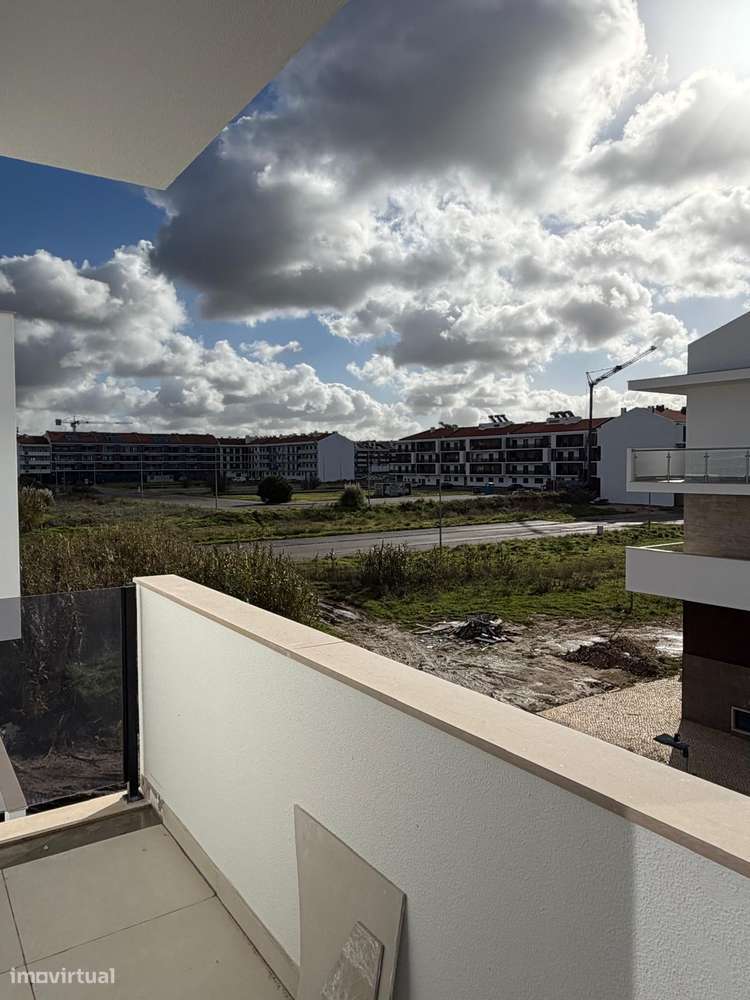 T3 em 1º Piso NOVOS - Urb. Val´Flores - Pinhal Novo-10