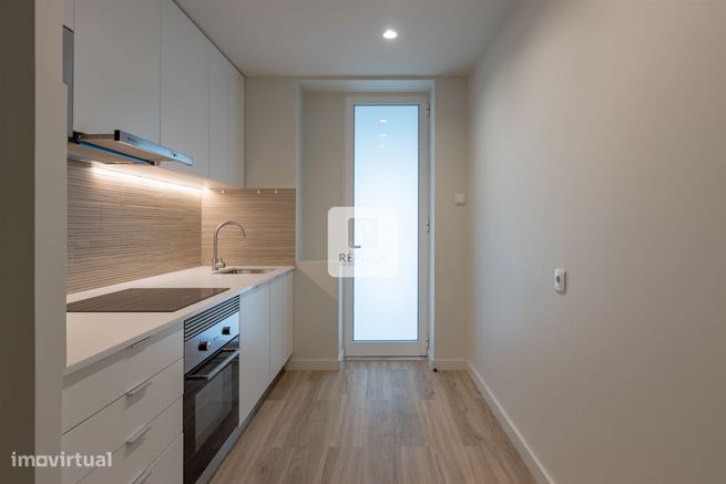 Apartamento T3 renovado em Massarelos-11
