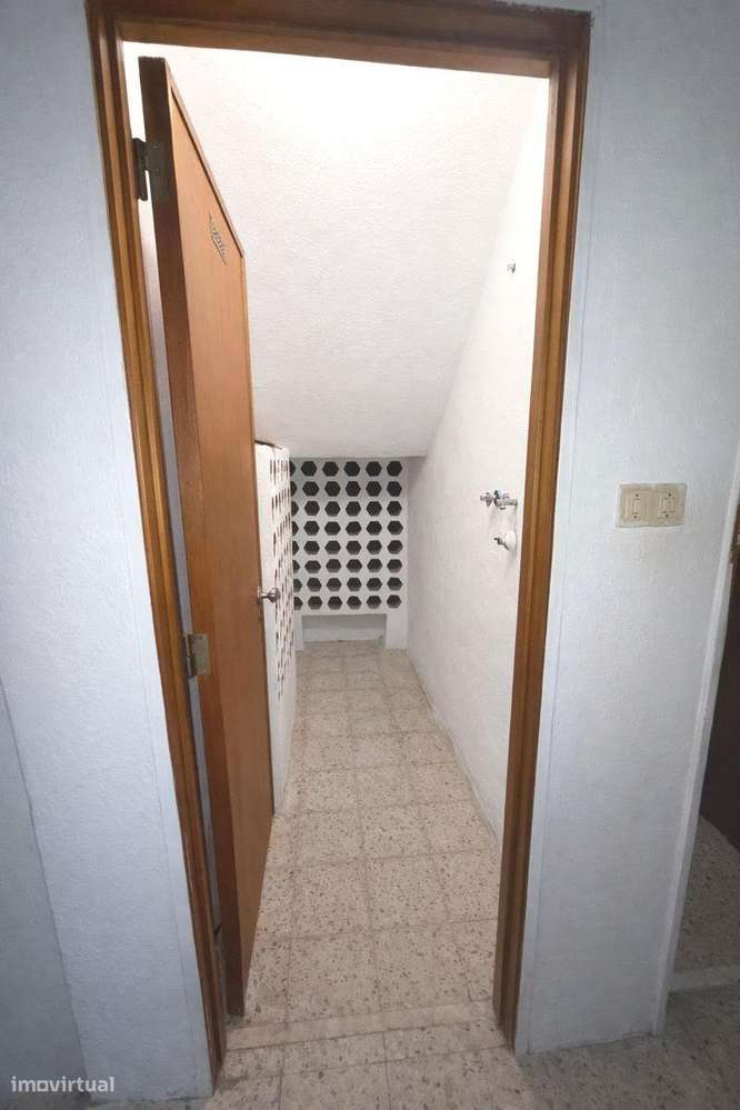 Versatilidade e Rentabilidade: 101 m2 para Negócio ou Serviços - Grande imagem: 5/20