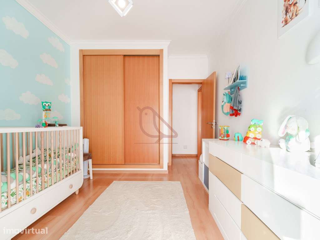 T3 com Terraço Envolvente e Garagem de 70 m² | Casais Castelo, Riachos-25