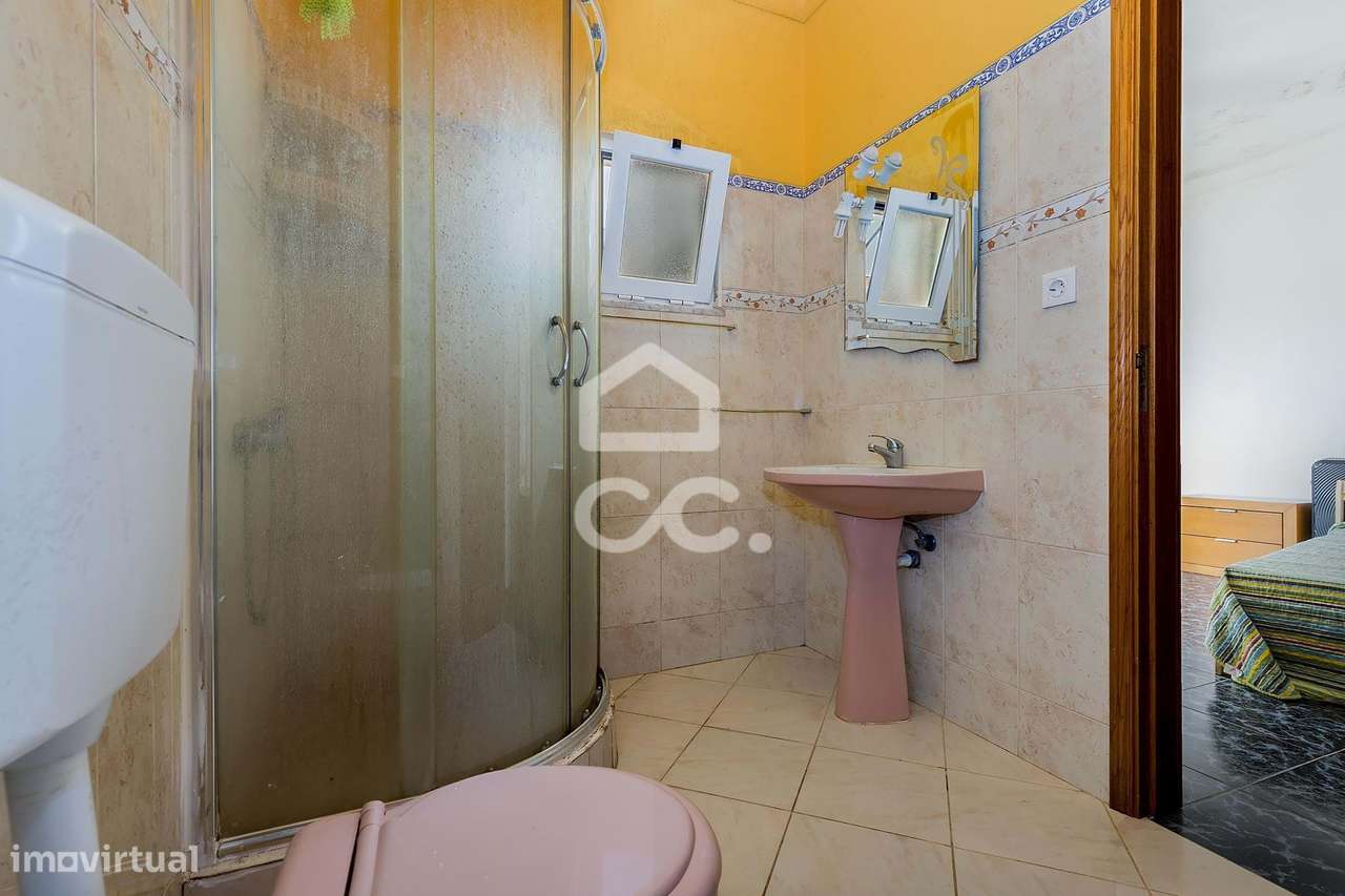 Moradia T5 c/ Espaço Exterior, Garagem e Terraço | Torrão, Alcácer do-16