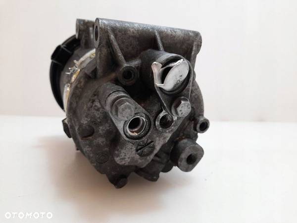 NISSAN QASHQAI ALMERA JUKE 8200316164 SPRĘŻARKA KLIMATYZACJI ORYGNAŁ - 8