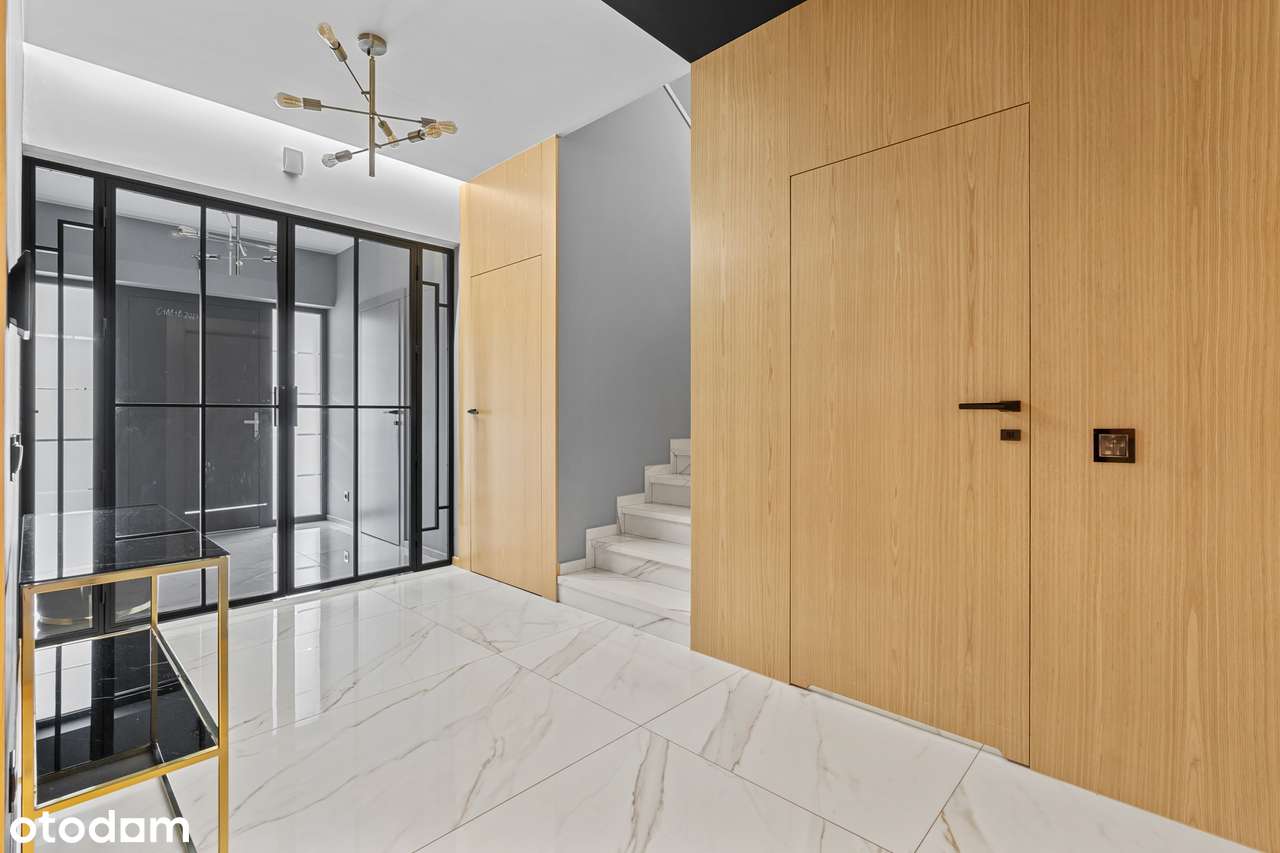 Nowy Reprezentacyjny Dom. Katowice Kostuchna-8