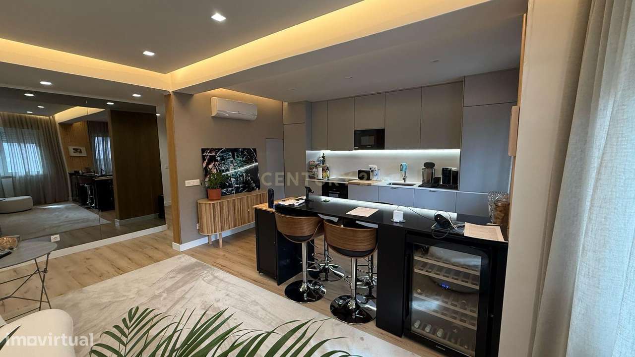 Apartamento Moderno T3 em Oeiras com Luz Natural e Conforto - Grande imagem: 4/19